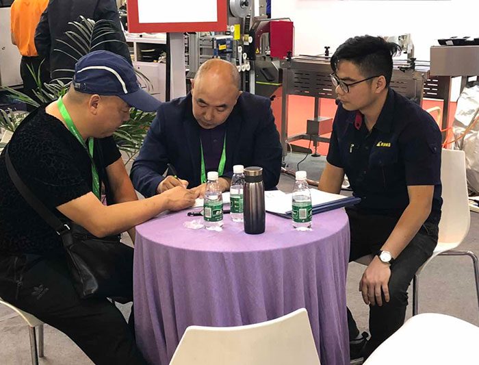 中山大红鹰dhy2018年9月北京中国国际肉类工业展览会签单